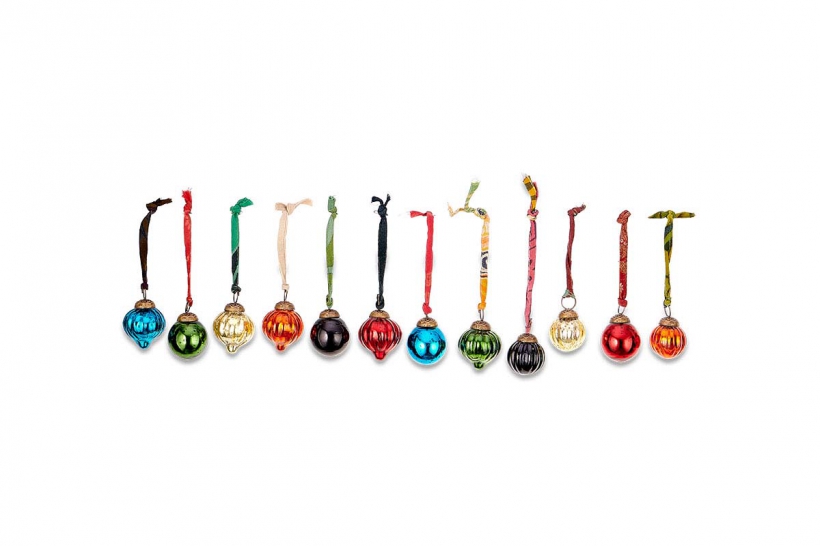 Dew_Drop_Baubles_Mixed_Antique_Set_of_12_cutout
