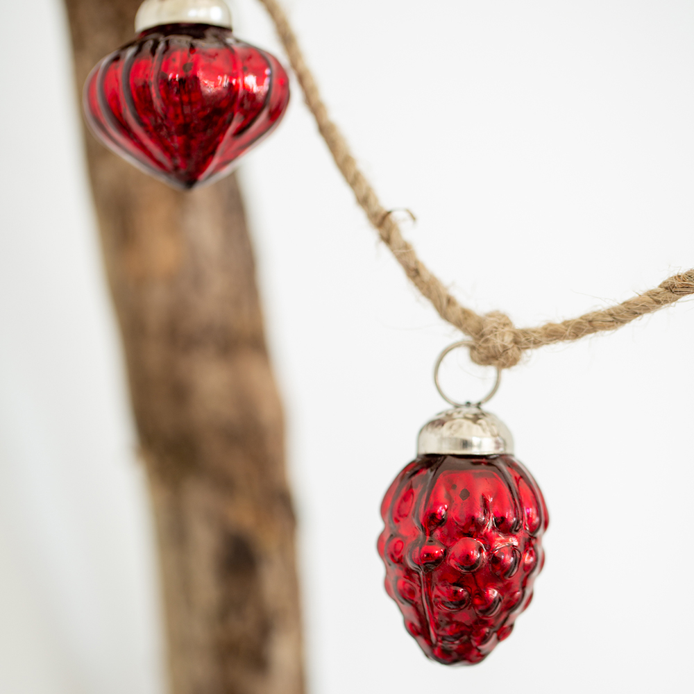 Hanging Garland Decoration - Red - Image 3