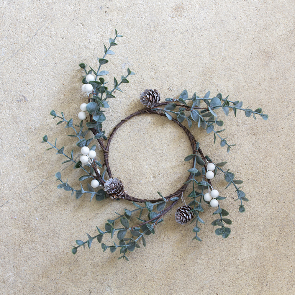 White Berry and Cone Candle Ring - Image 2