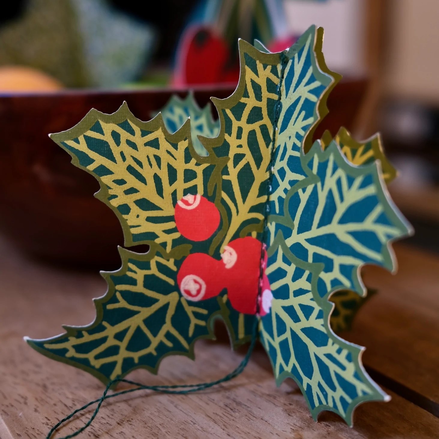 Paper Decorations Winter Foliage - Image 2