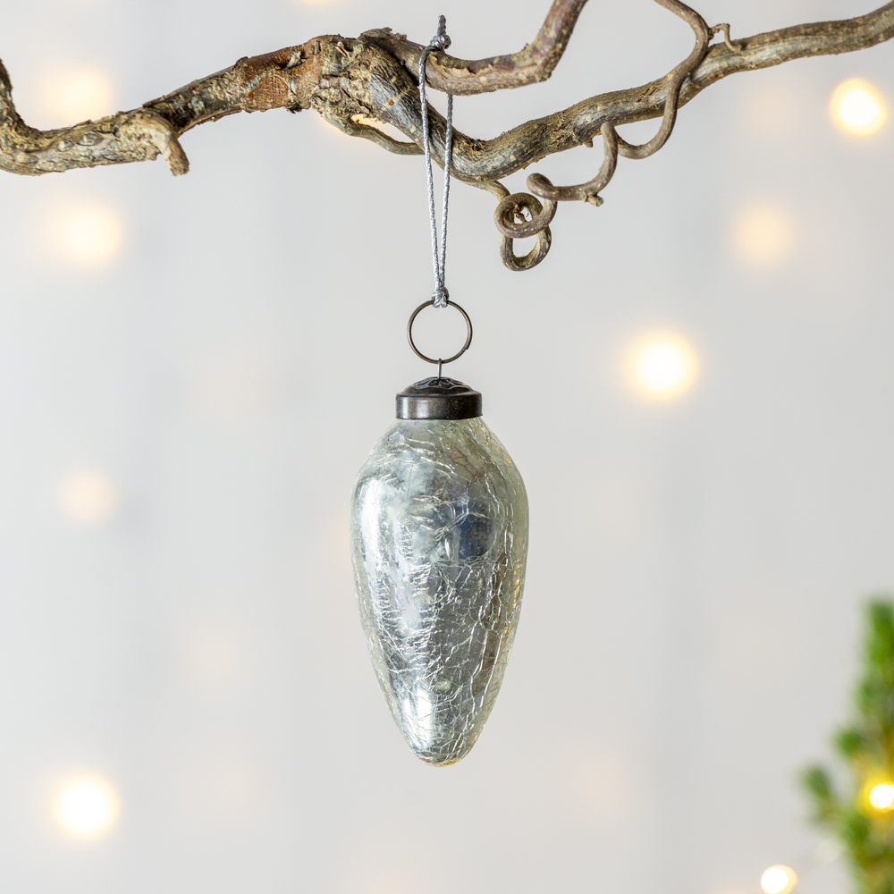 Grand_Illusions_Crackle_Cone_Decoration_Silver
