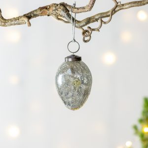 Grand_Illusions_Crackle_Oval_Decoration_Silver