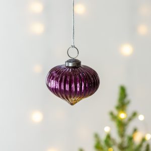 Grand_Illusions_Ribbed_Onion_Decoration_Fuchsia