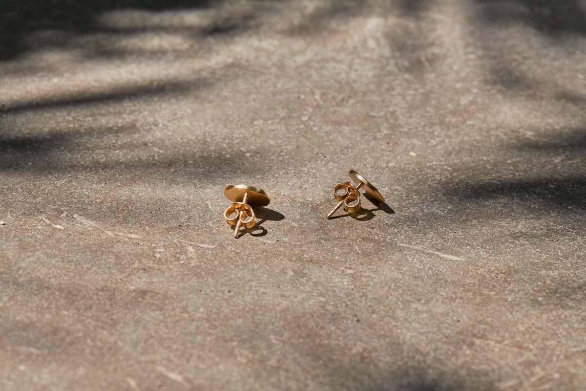 Karnataka Disc Stud Earrings - Image 3