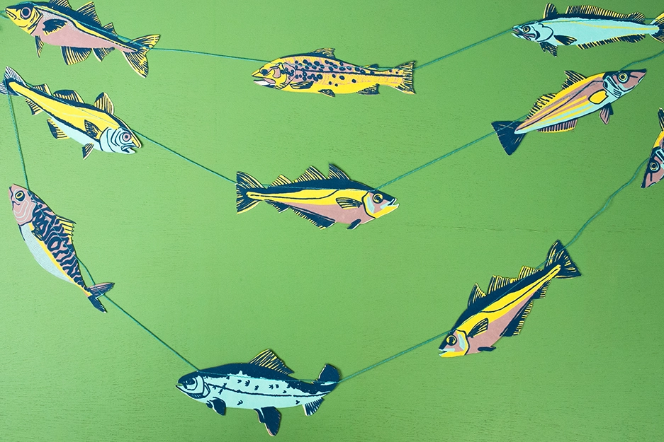3 Metre Long Paper Fish Garland - Image 2