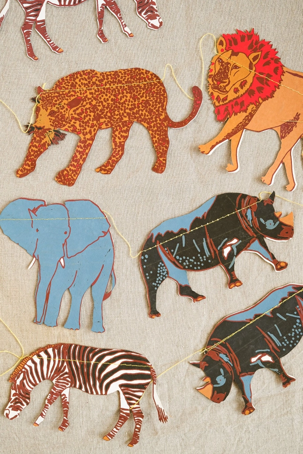 Safari Animals Paper Garland - Image 3