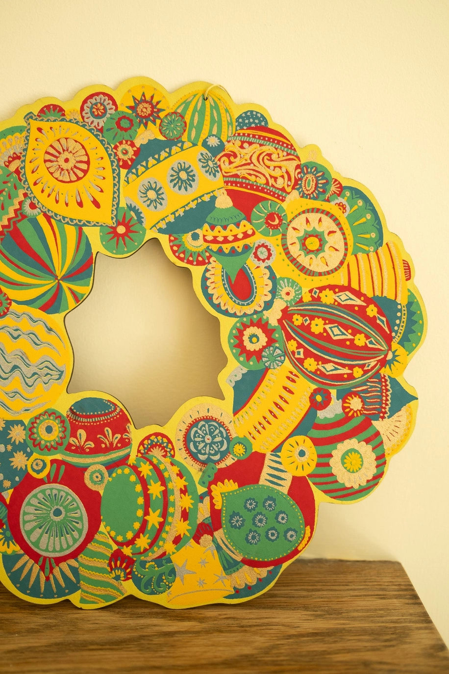 Cotton Board Christmas Bauble Wreath - Image 9