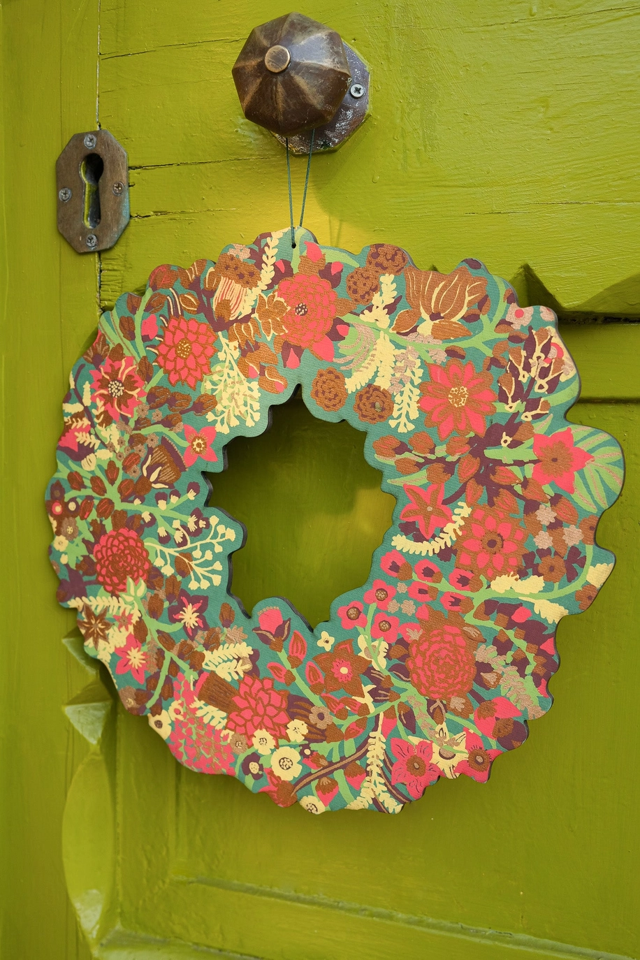 Cotton Board Christmas Foliage Wreath - Image 4