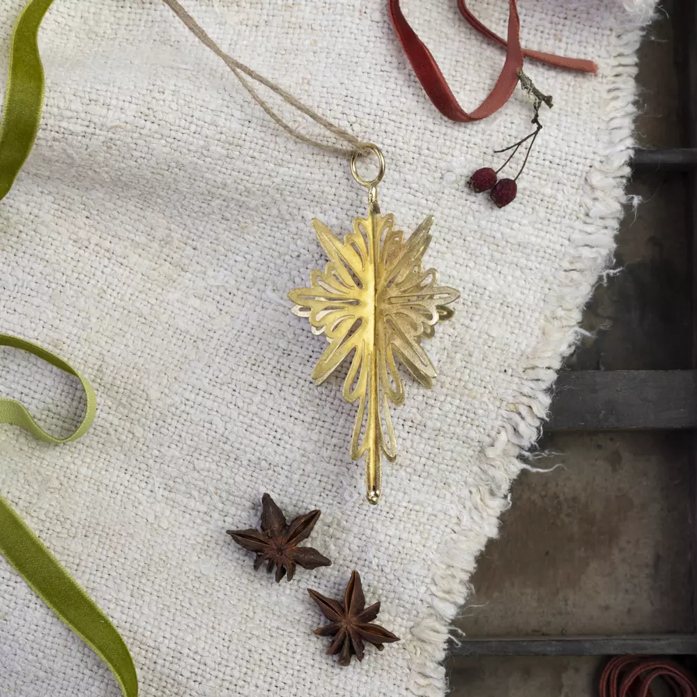 3D Hanging Star Decoration - Image 2